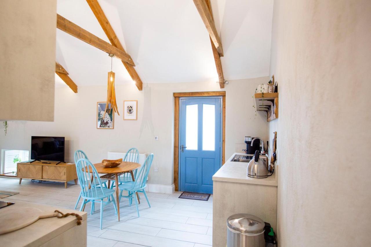 Sleepers Barn Villa Saint Teath Eksteriør billede